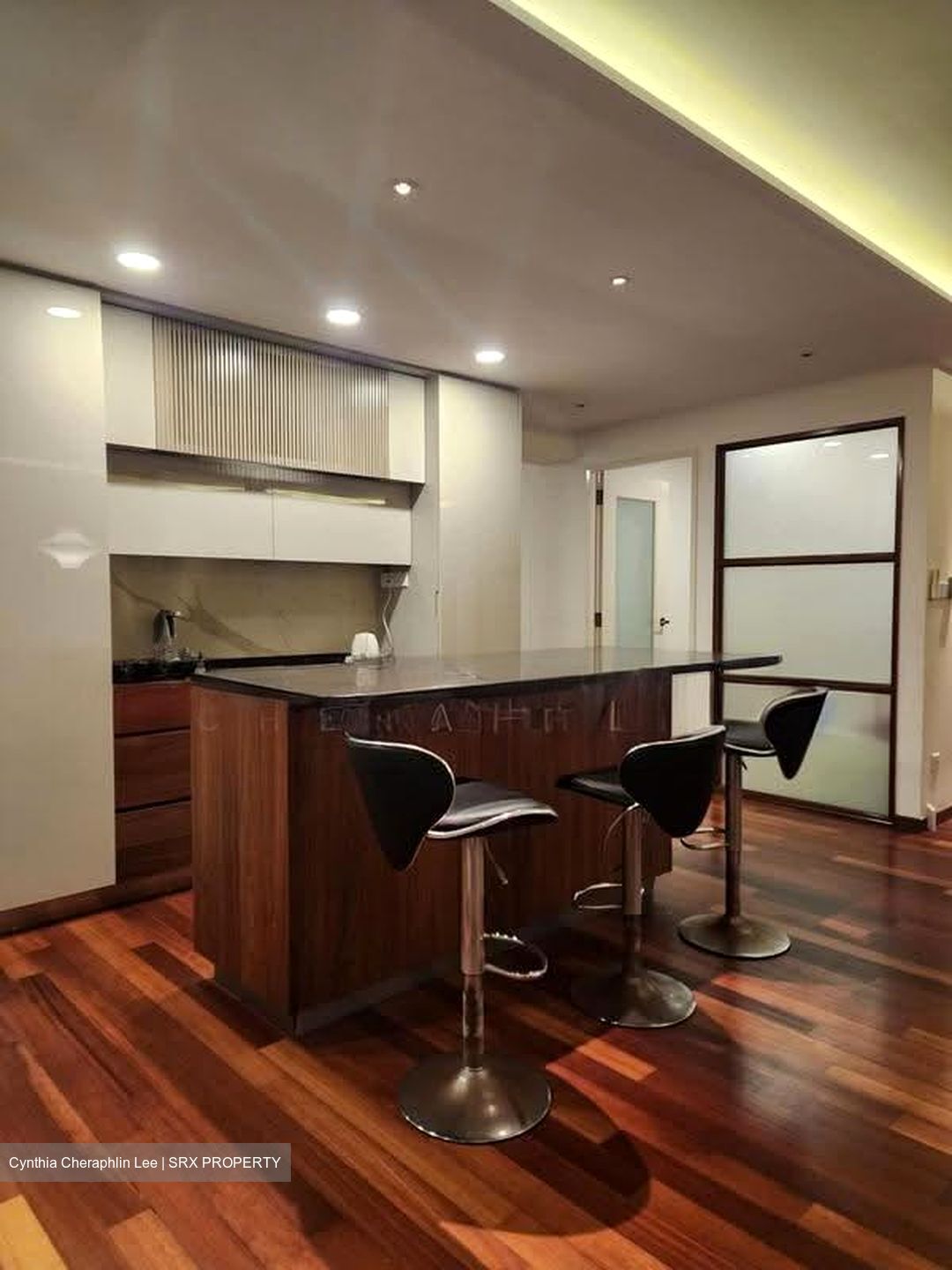 Blk 285A Toh Guan Road (Jurong East), HDB Executive #614639791